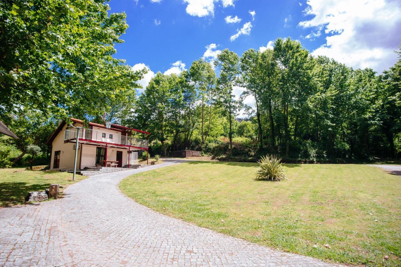 Quinta Do Rio Geres Villa Bouro Bagian luar foto