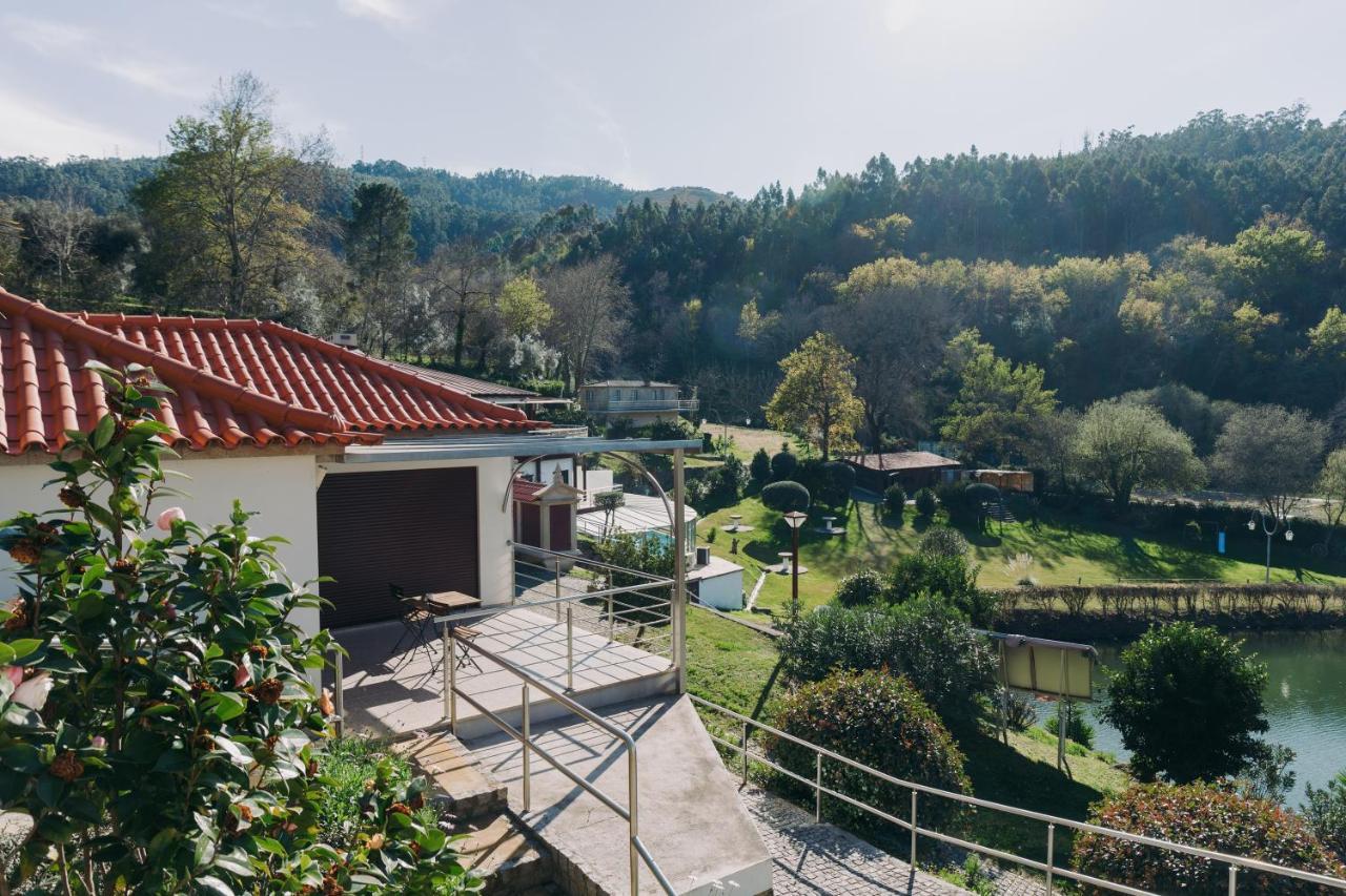 Quinta Do Rio Geres Villa Bouro Bagian luar foto